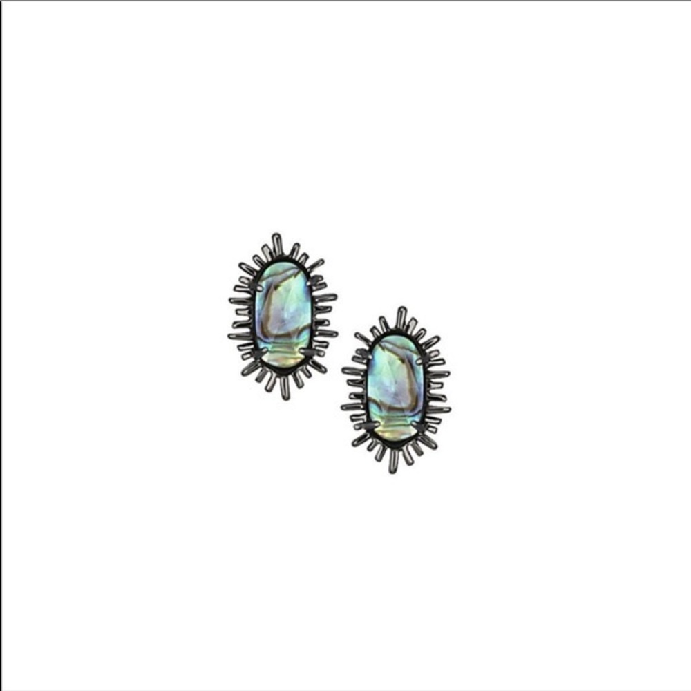 ✨RARE✨ Kendra Scott Kay stud earrings
